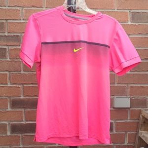 💖2/$30 NIKE DRI-FIT ACTIVE WEAR